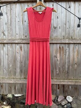 Max Studio Sleeveless Coral Jersey Maxi Dress Relaxed Boho Flattering Artsy Chic